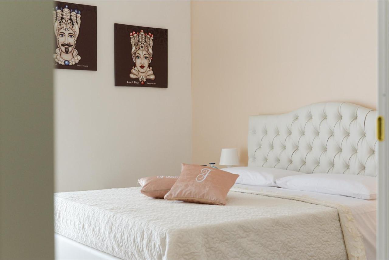 Filomena Chic Apartment Катания Екстериор снимка