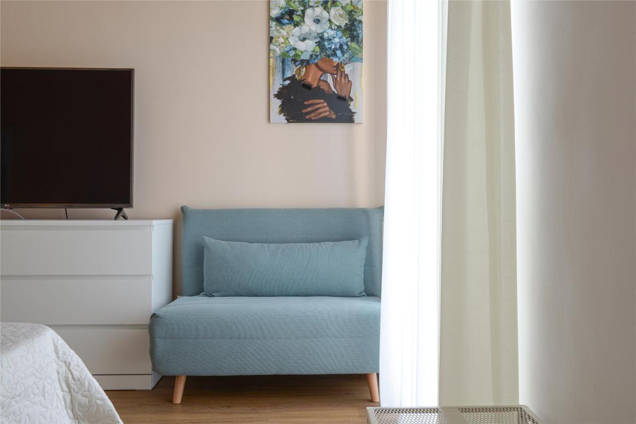Filomena Chic Apartment Катания Екстериор снимка