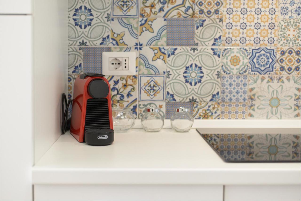 Filomena Chic Apartment Катания Екстериор снимка