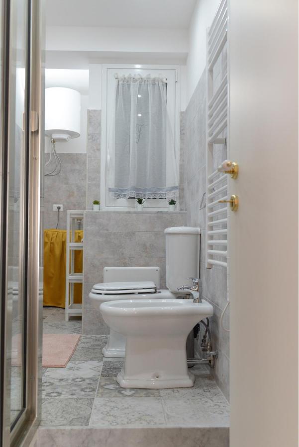 Filomena Chic Apartment Катания Екстериор снимка